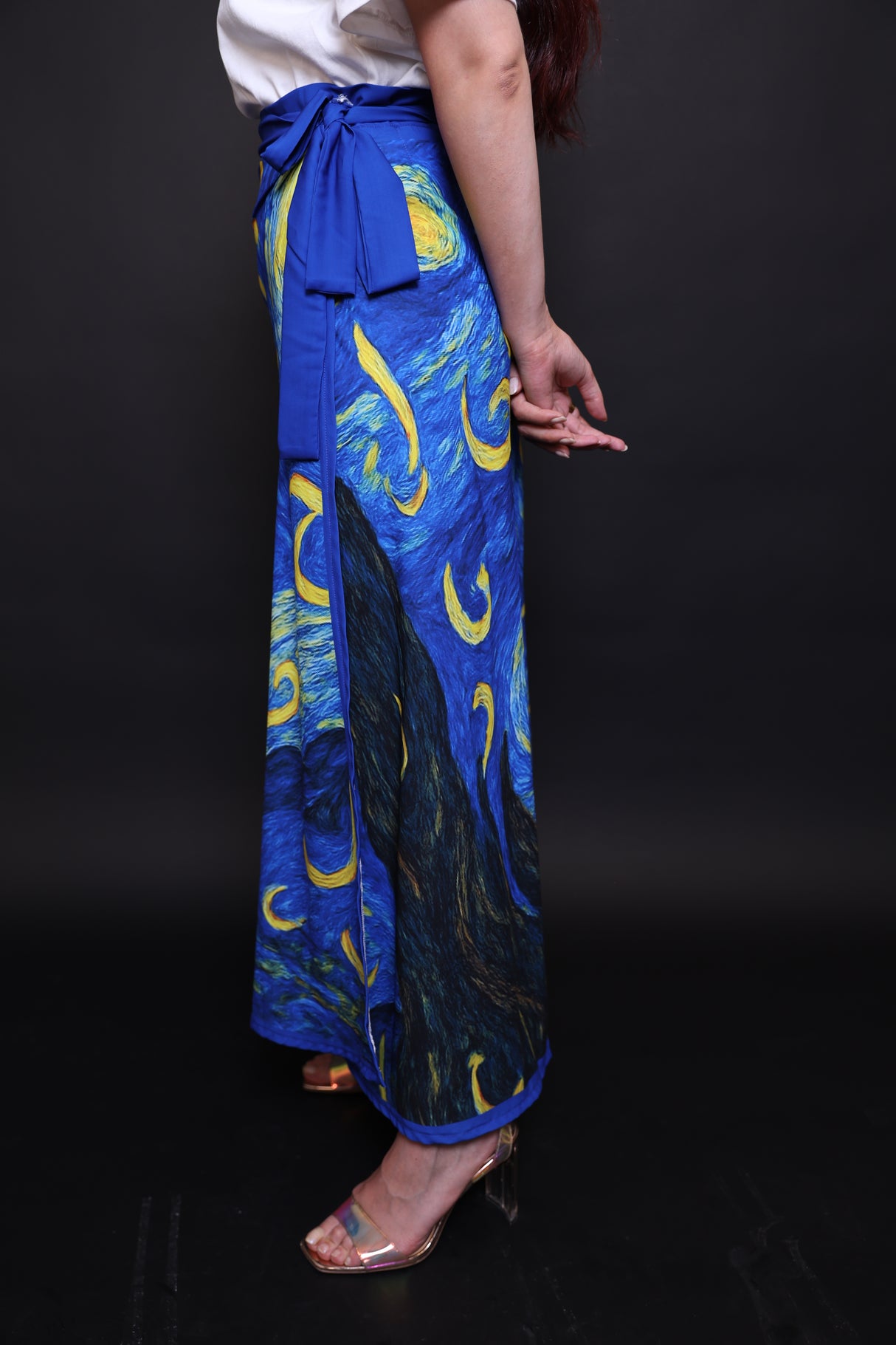 Van Gogh Skirt with Arabic Letters