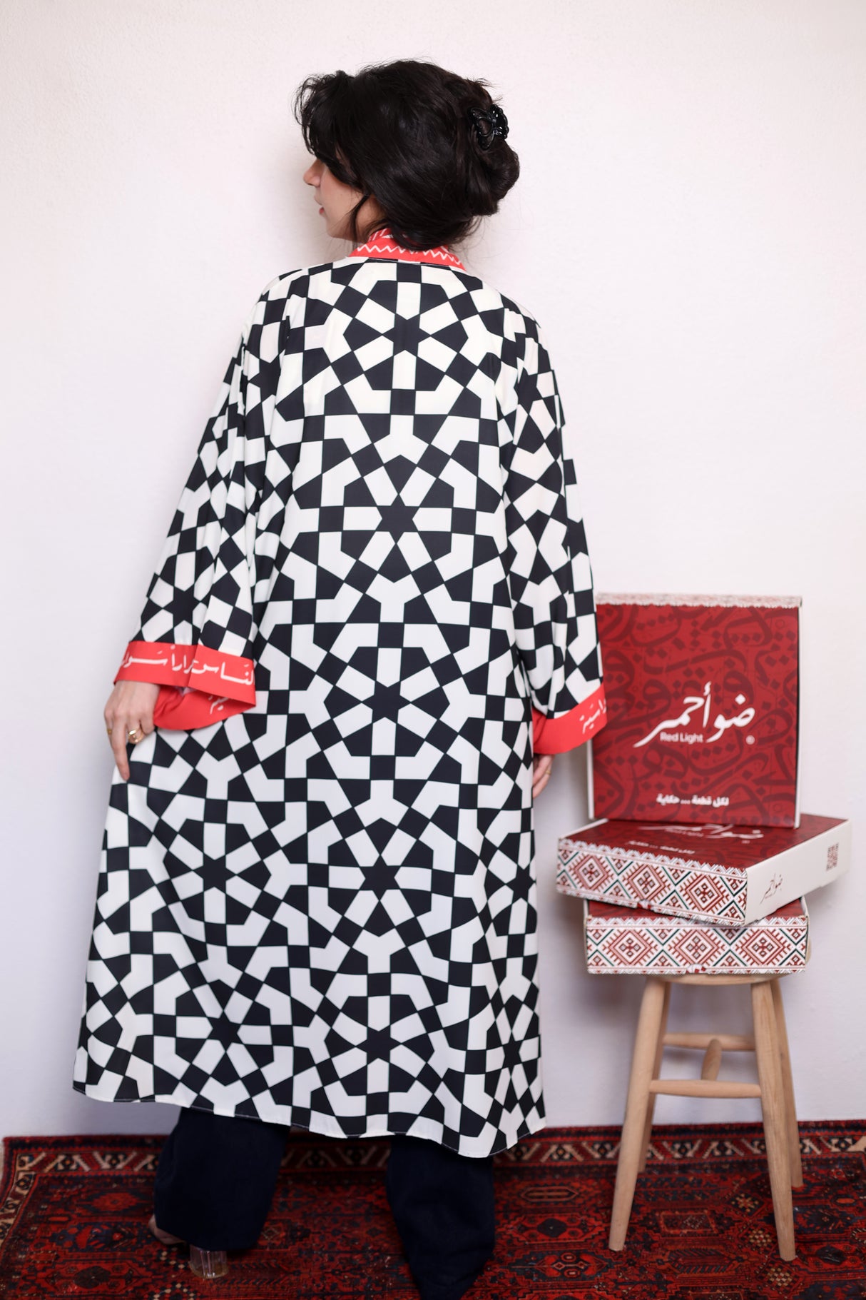 Damascene inspired abaya