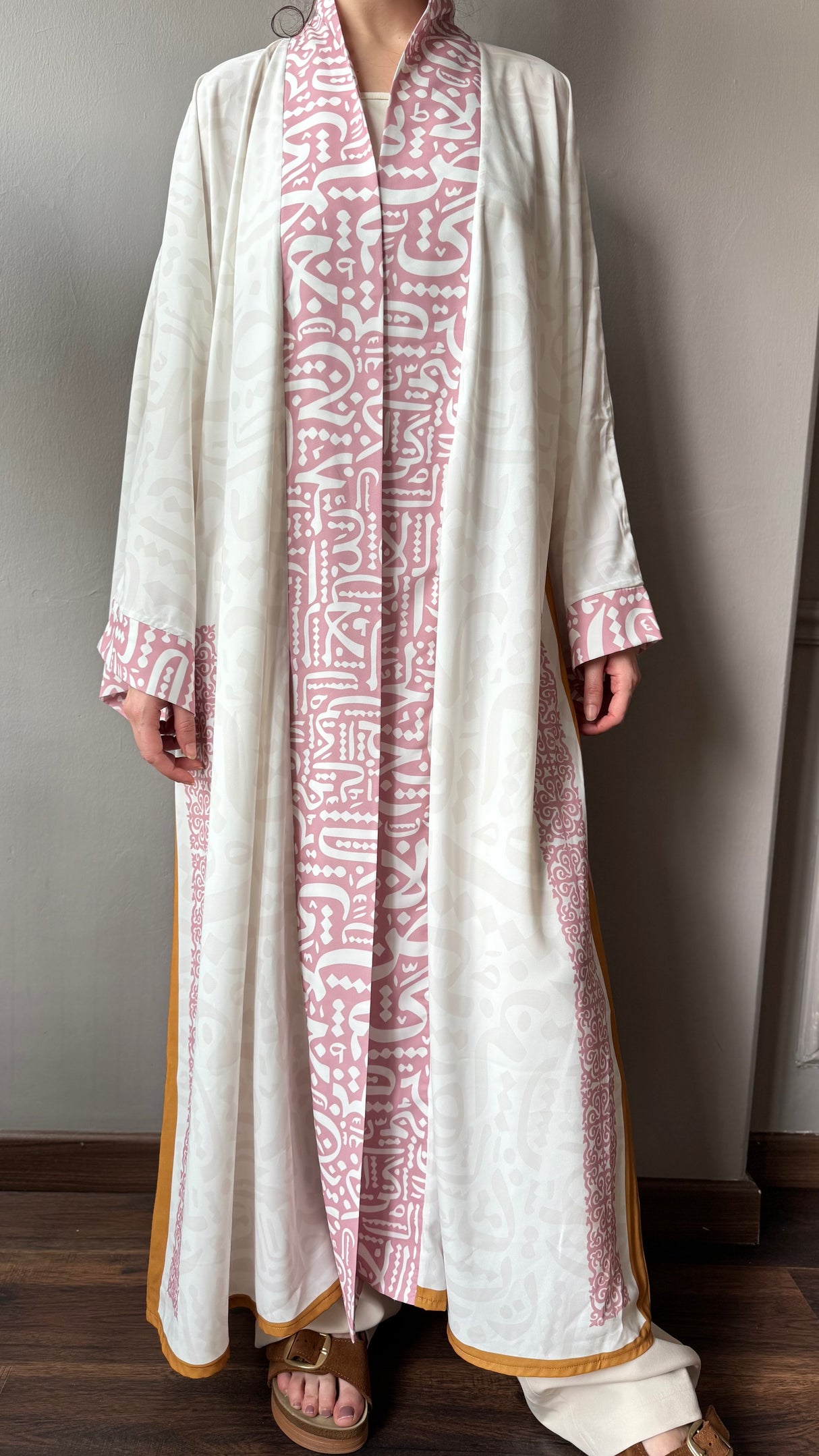 Abaya arabica calligraphy design