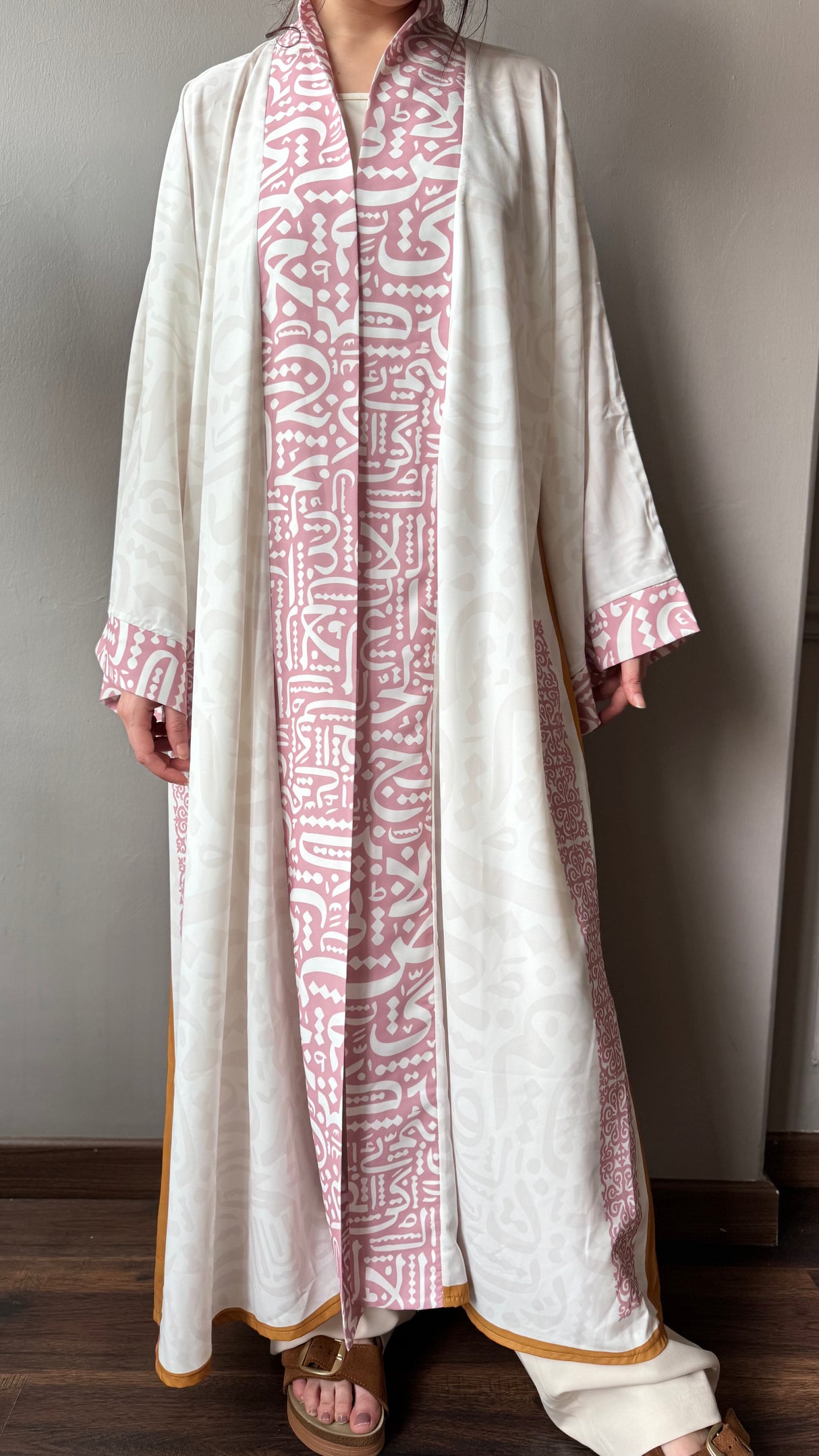 Abaya arabica calligraphy design